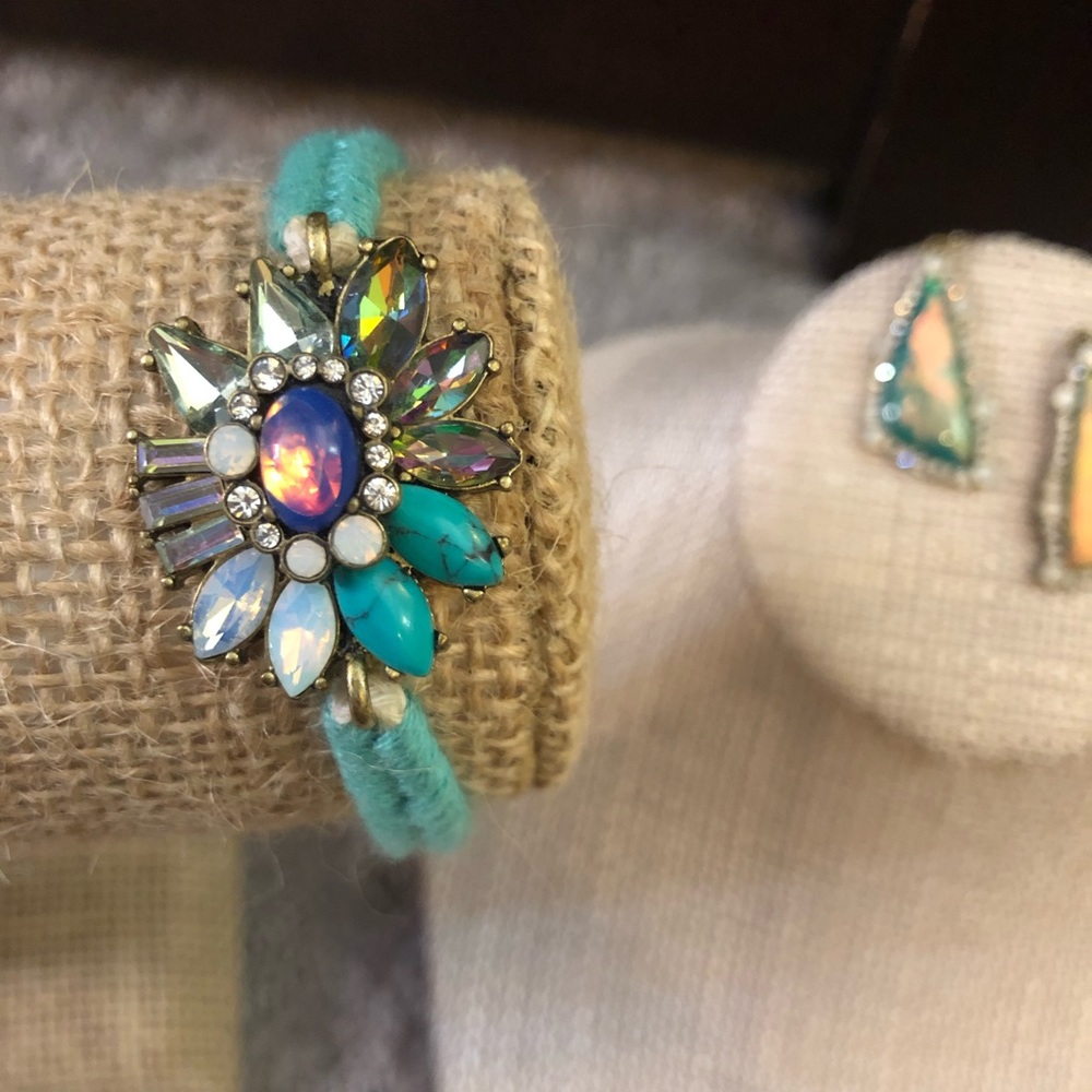 Gorgeous bracelet